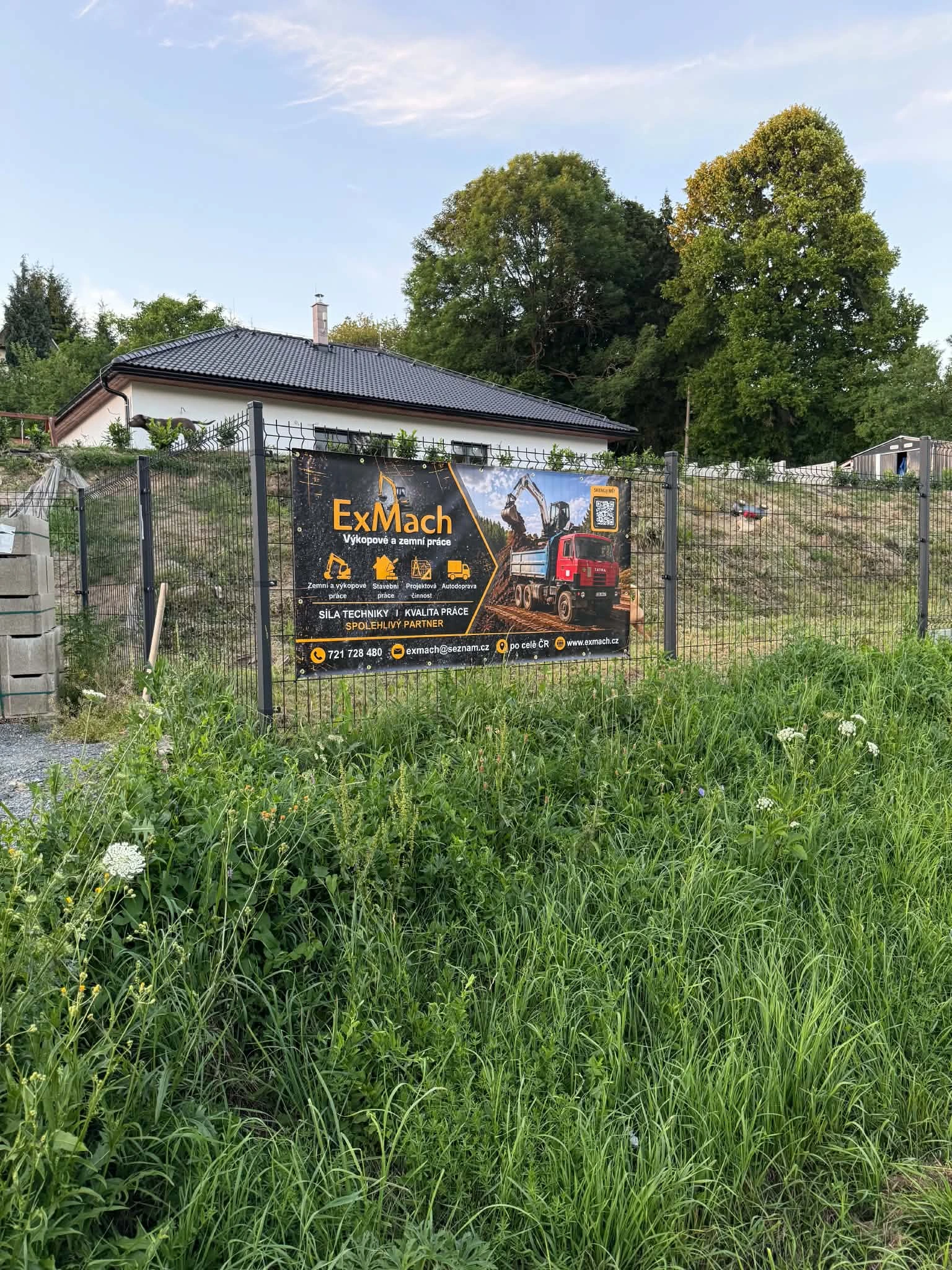 Banner – ExMach